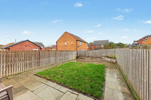 Colliers Way Holmewood